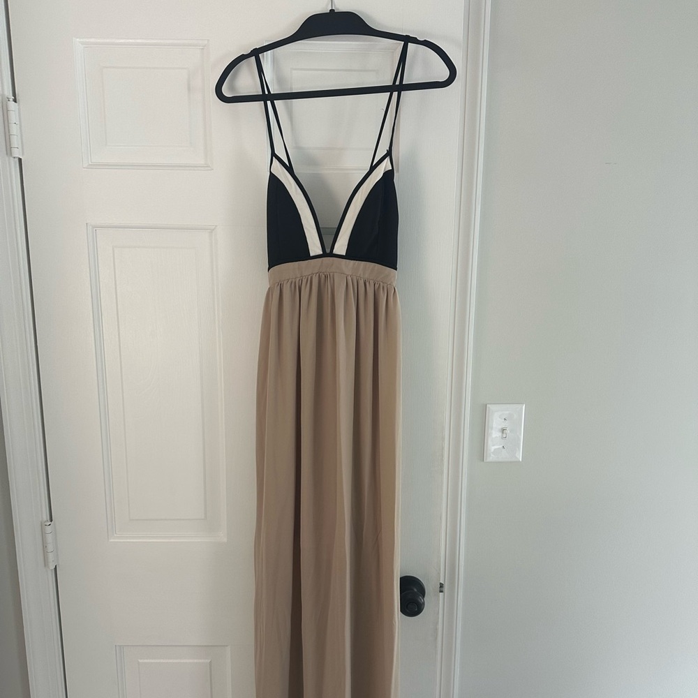 Francesca’s maxi dress